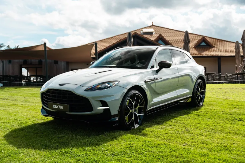 Aston Martin-DBX707-DBX707 4.0 Biturbo V8 Aston Martin-DBX707-d'occasion chez Aston Martin Lyon