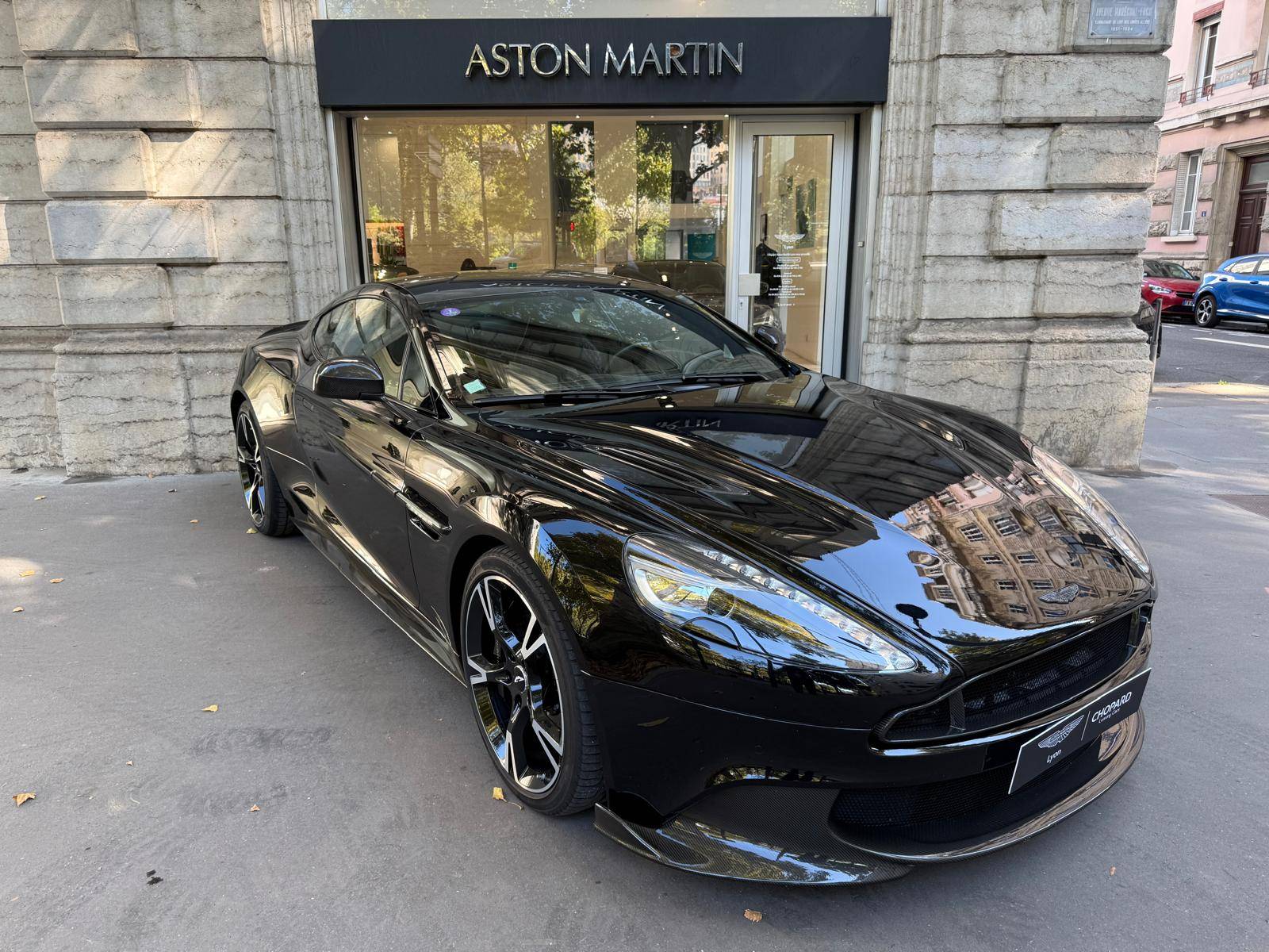 VANQUISH S Vanquish S Ultimate Coupe V12 600 ch Touchtronic 3 &mdash; 6