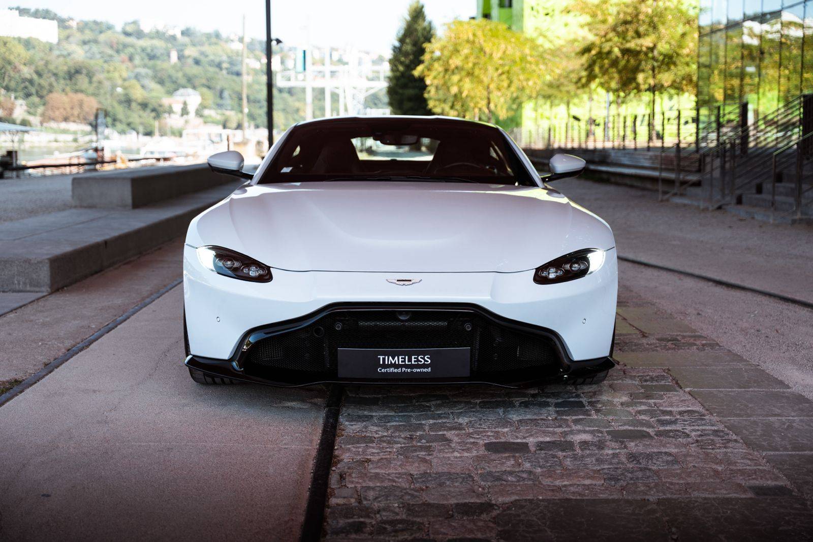 VANTAGE Vantage Coup&eacute;  V8 510 ch BVA8 &mdash; 1