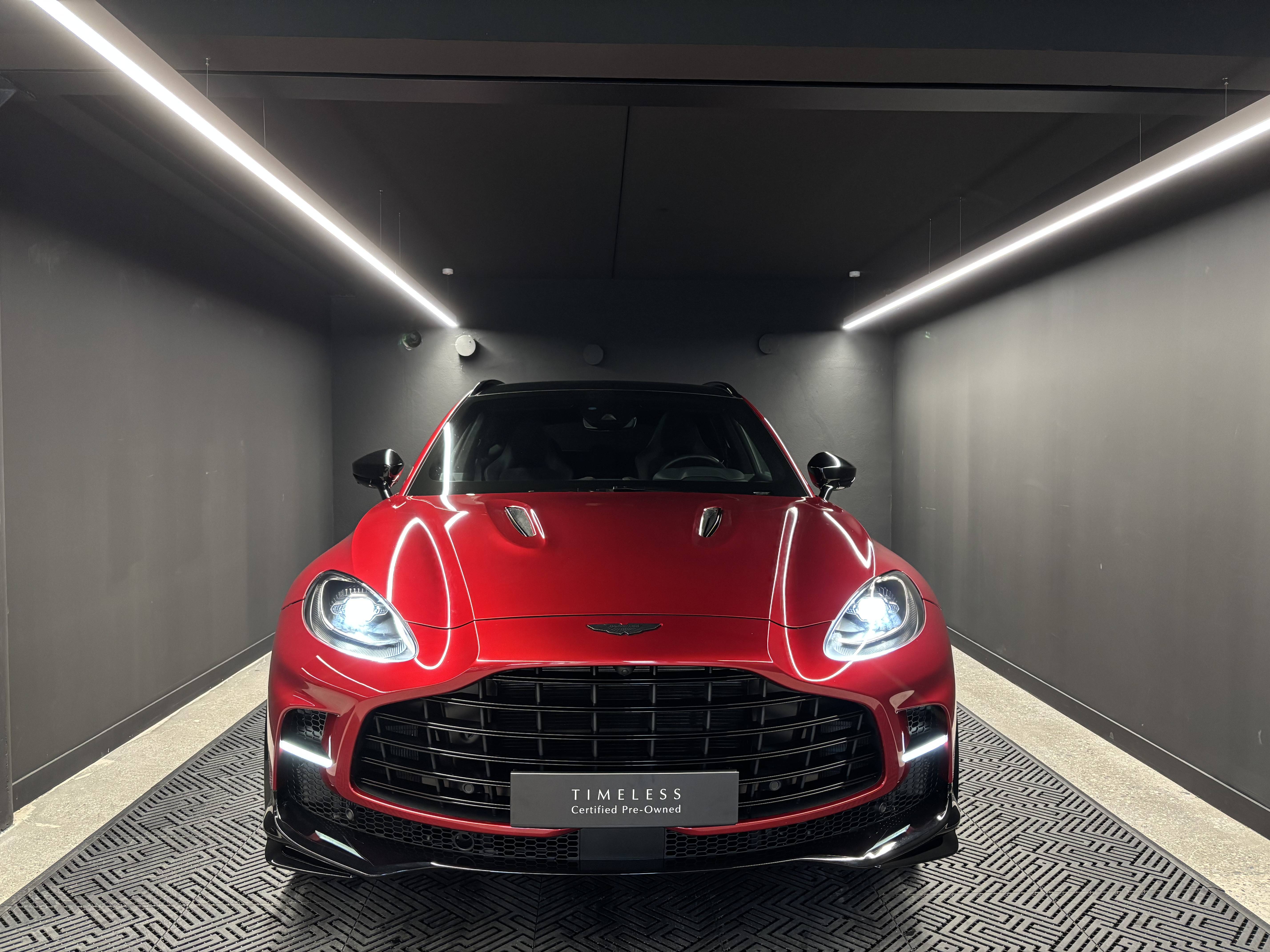 DBX707 DBX707 4.0 Biturbo V8 &mdash; 22