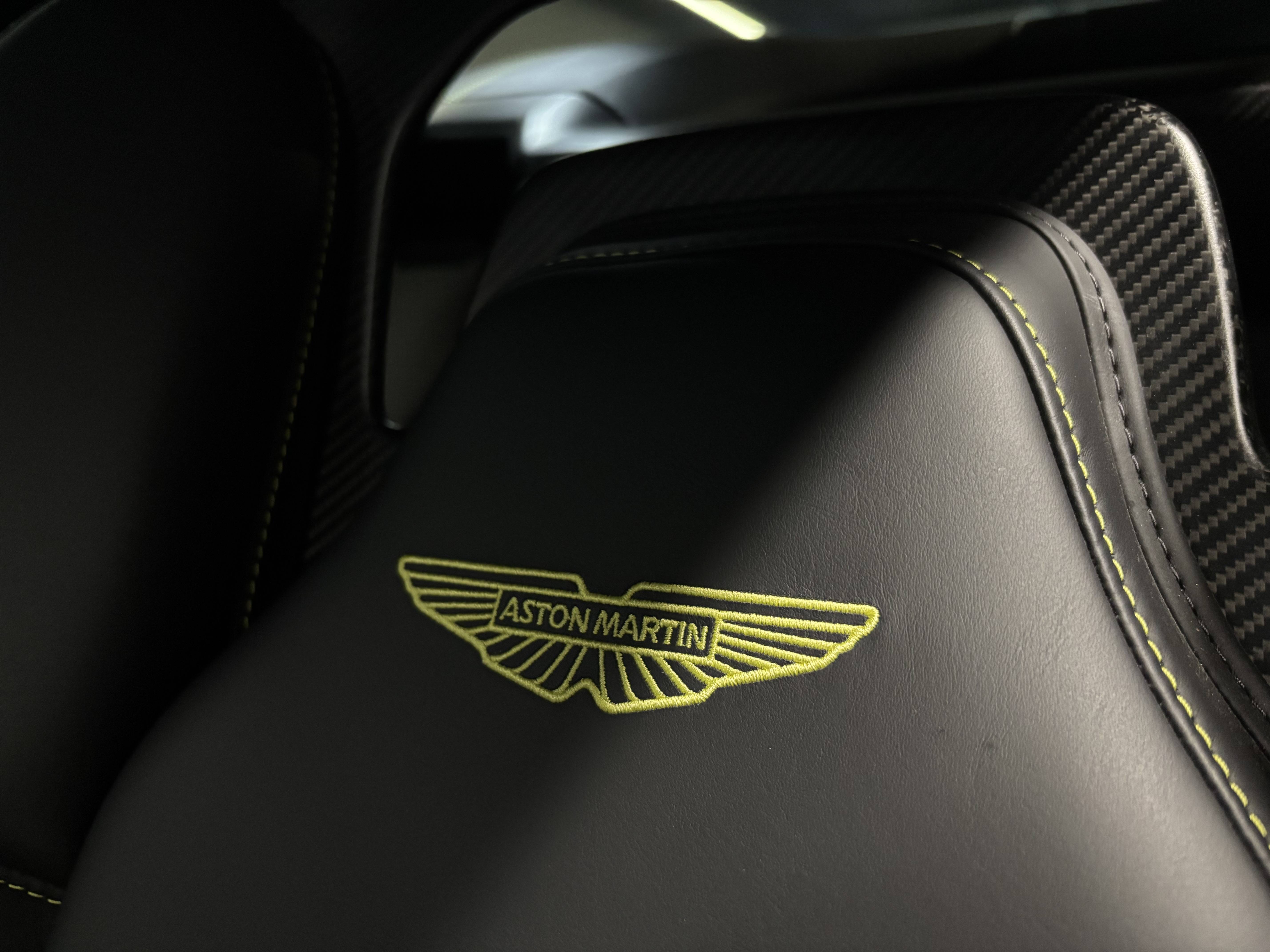 VANQUISH Vanquish Coup&eacute; V12 835 ch &mdash; 9