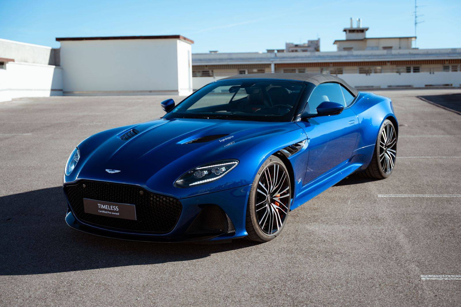 DBS VOLANTE DBS Superleggera Volante 5,2 Biturbo V12 &mdash; 1