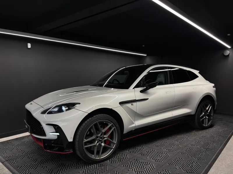 Aston Martin-DBX-d'occasion chez Aston Martin Cannes