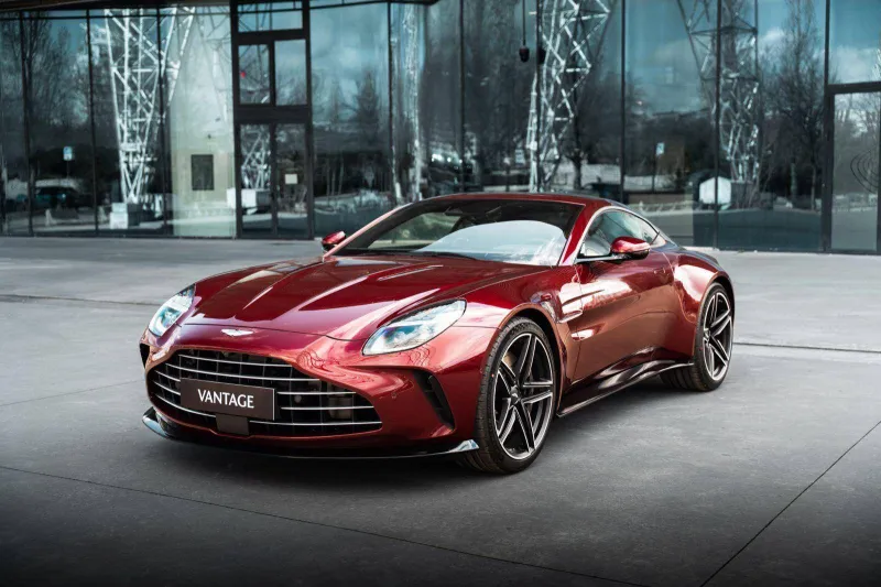 Aston Martin-VANTAGE-Vantage Coupé V8 665 ch BVA8 Aston Martin-VANTAGE-d'occasion chez Aston Martin Lyon