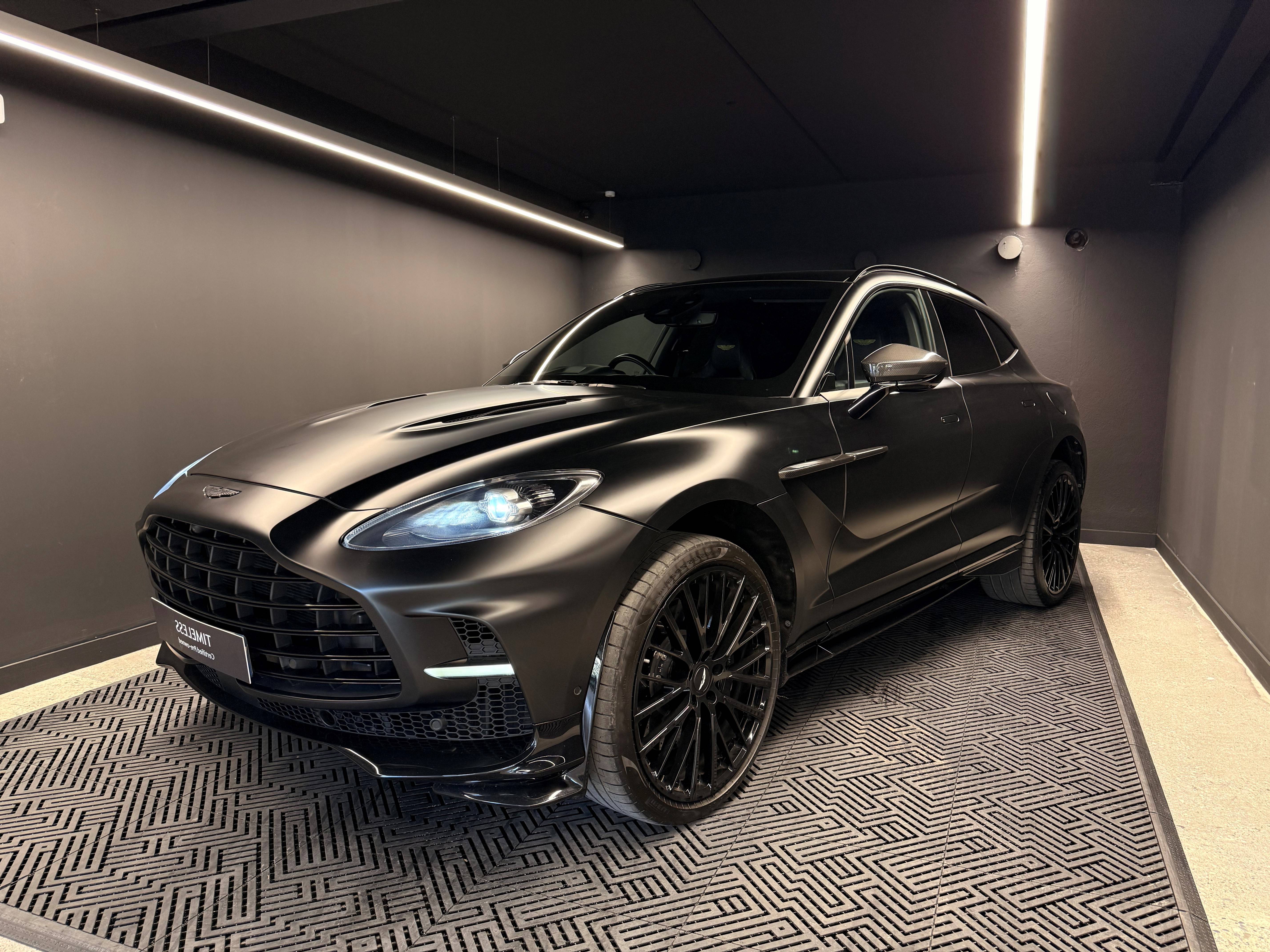 DBX707 DBX707 4.0 Biturbo V8