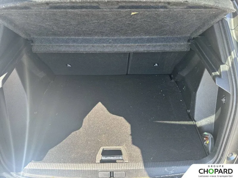 Image secondaire du véhicule 9