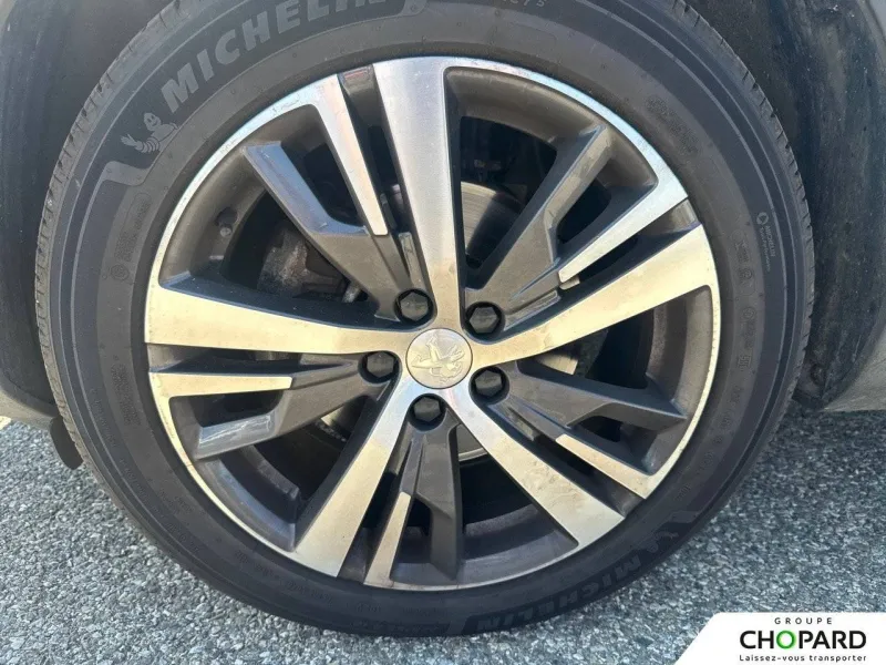 Image secondaire du véhicule 25