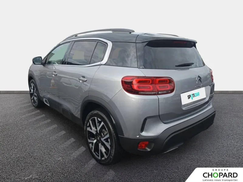 Image secondaire du véhicule 8