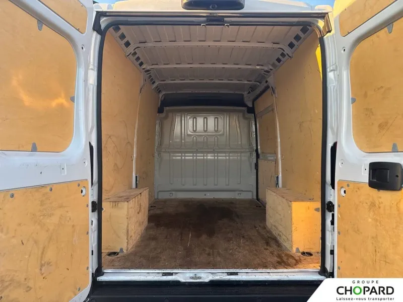 Image secondaire du véhicule 7