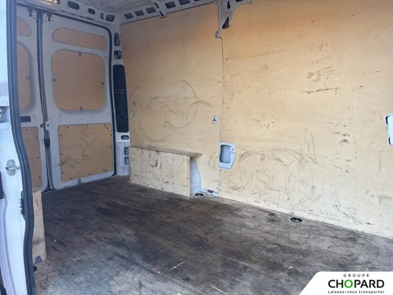 Image secondaire du véhicule 20