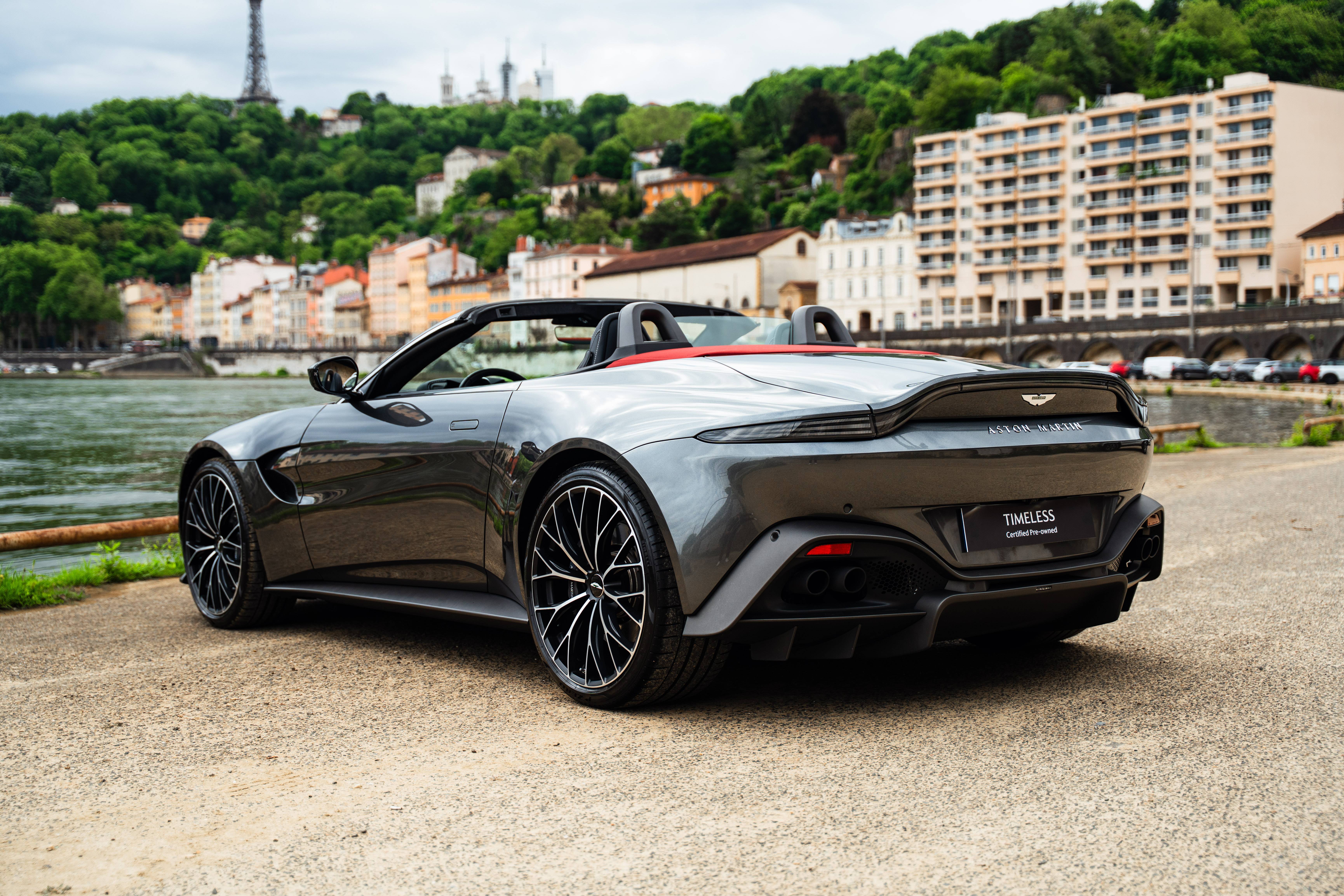 VANTAGE ROADSTER Vantage Roadster 4.0 Biturbo V8 510 ch BVA8 &mdash; 4
