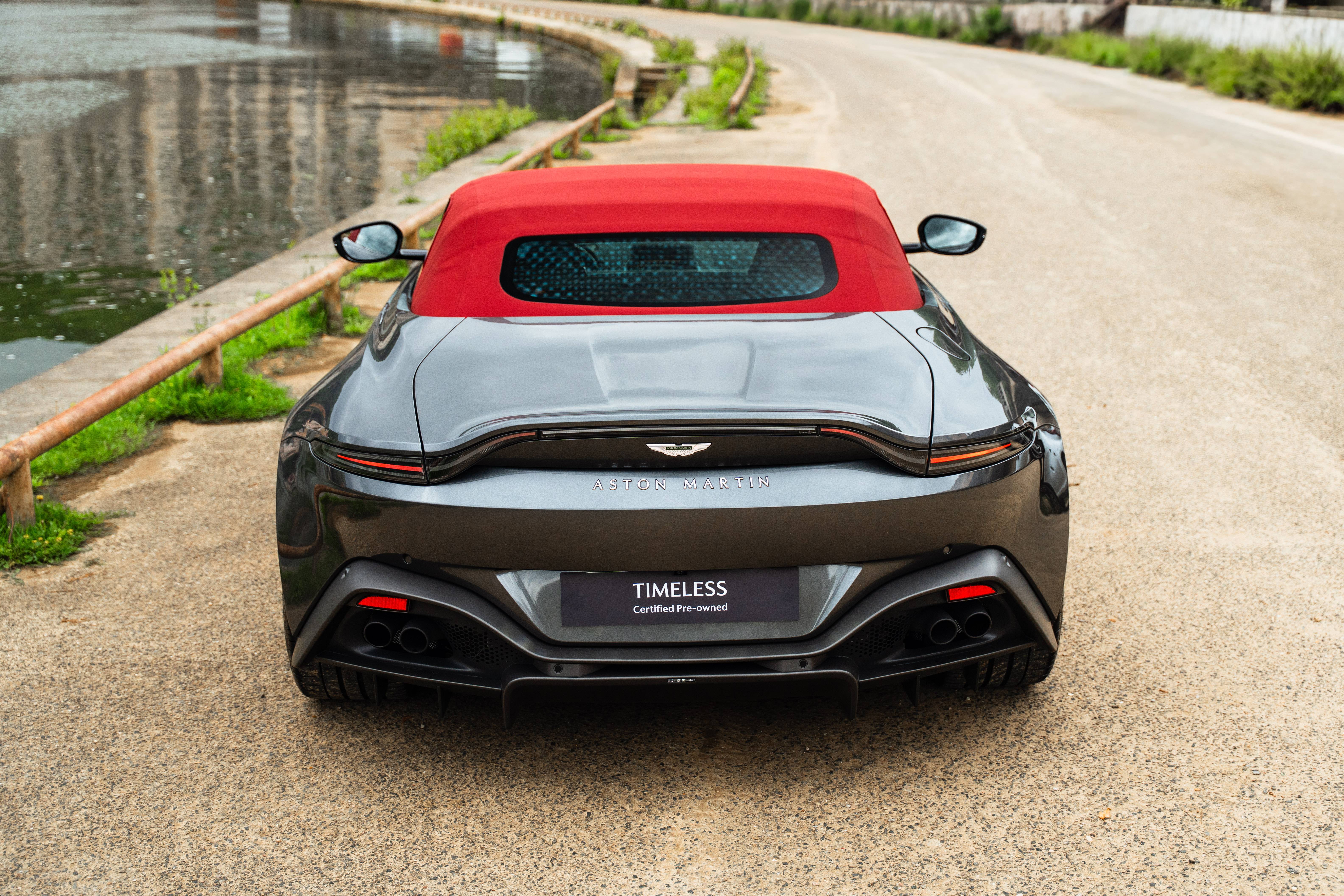VANTAGE ROADSTER Vantage Roadster 4.0 Biturbo V8 510 ch BVA8 &mdash; 5