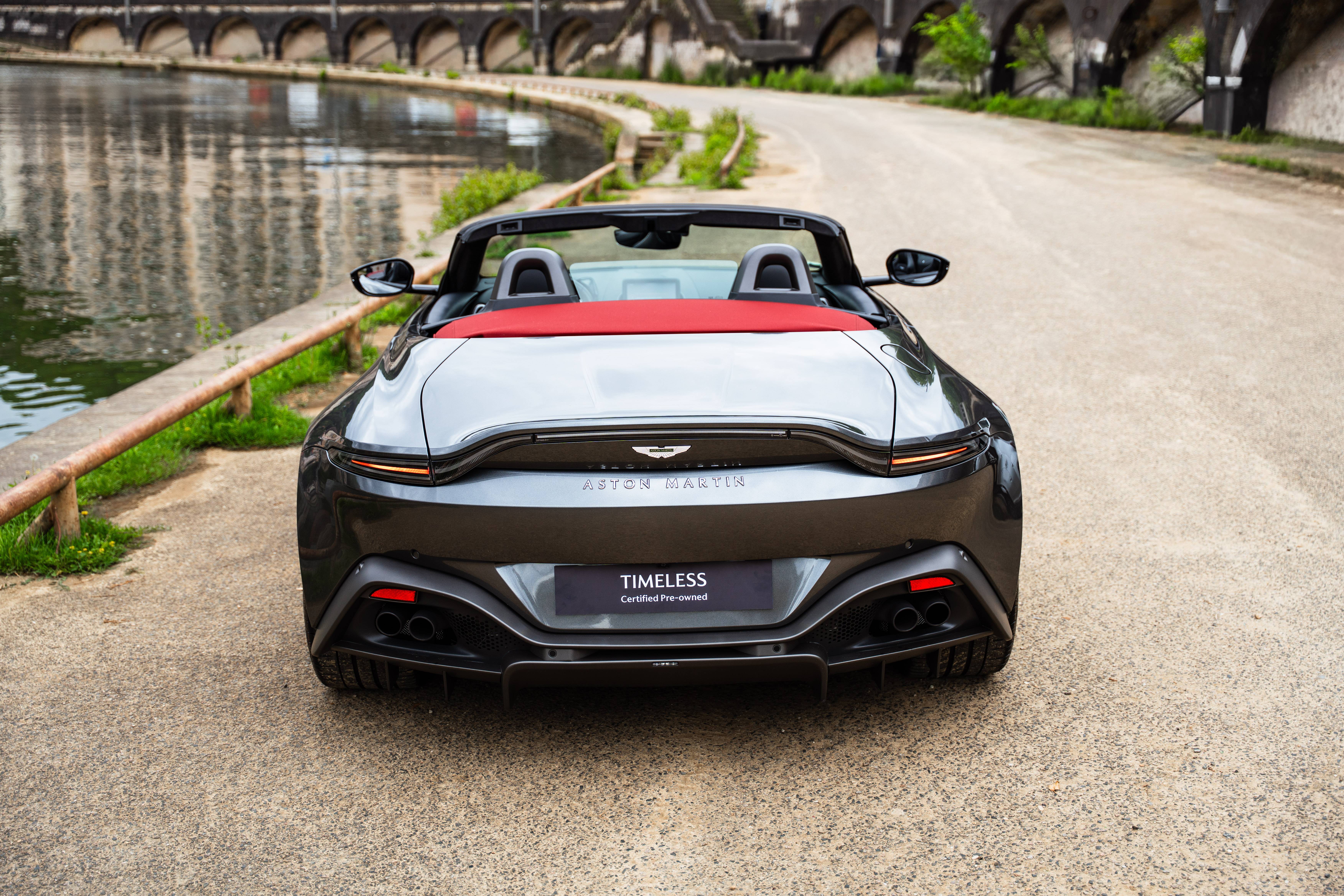 VANTAGE ROADSTER Vantage Roadster 4.0 Biturbo V8 510 ch BVA8 &mdash; 6