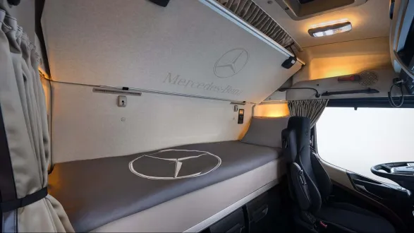 Mercedes eActros 600 : Couchette