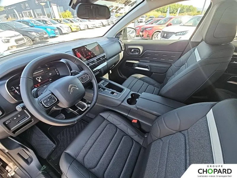 Image secondaire du véhicule 3