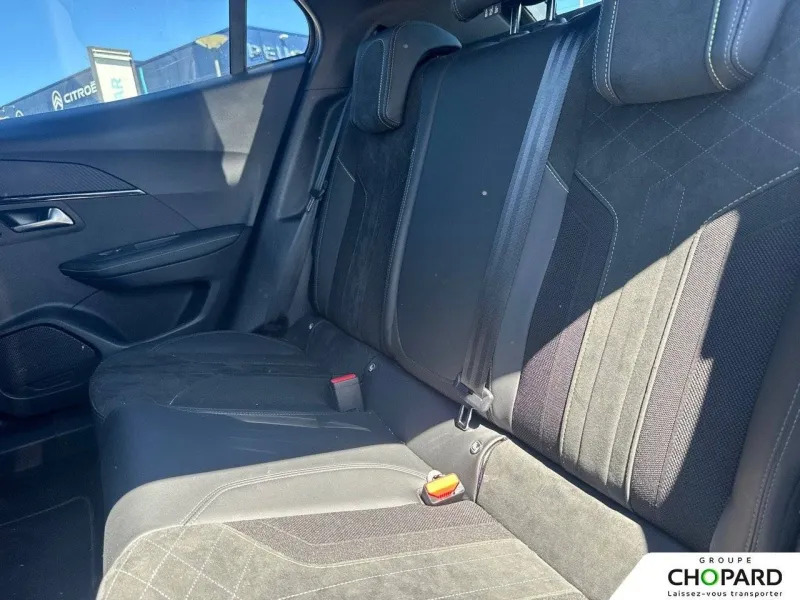 Image secondaire du véhicule 19