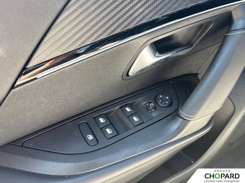 Image secondaire du véhicule 22