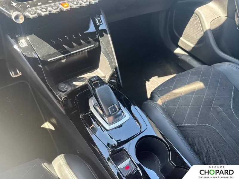 Image secondaire du véhicule 23