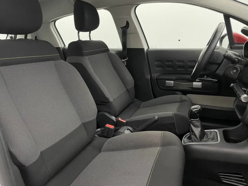 Image secondaire du véhicule 26