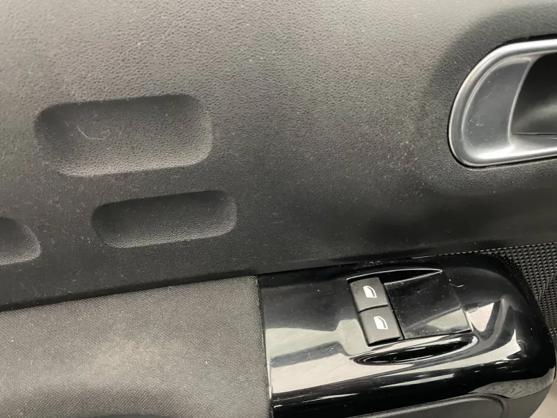 Image secondaire du véhicule 27