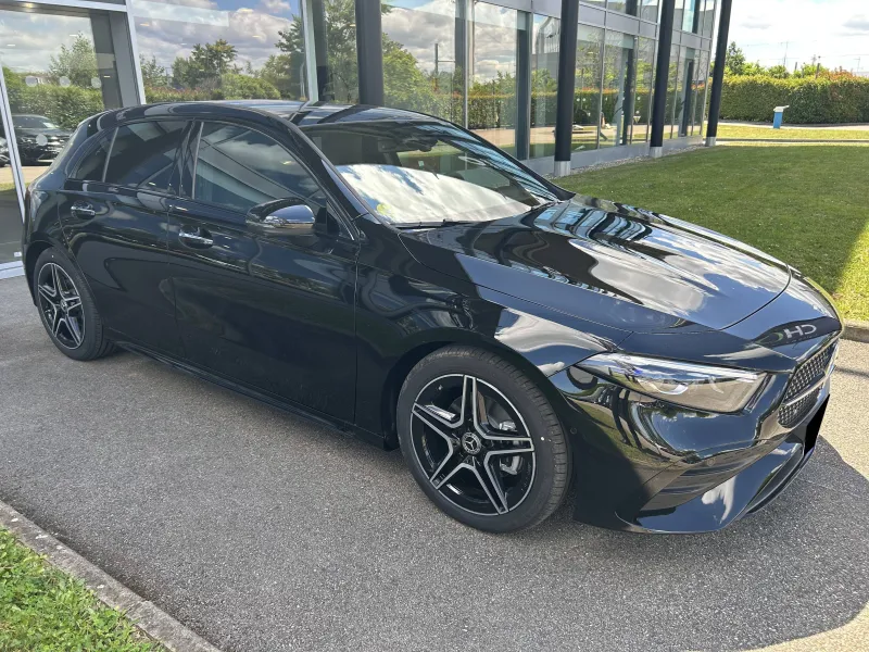 Mercedes-Benz-CLASSE A-Classe A 200 d Mercedes-Benz-CLASSE A-d'occasion chez Mercedes-Benz Lyon Saint-Fons