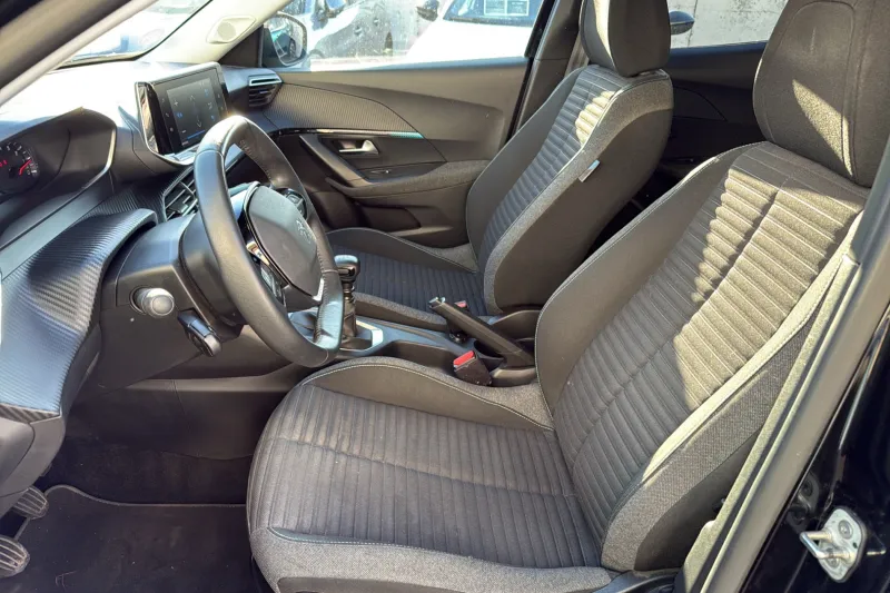 Image secondaire du véhicule 11