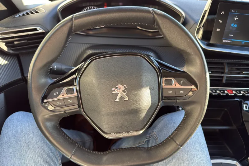 Image secondaire du véhicule 18