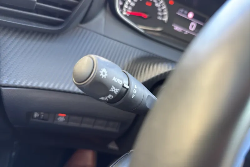 Image secondaire du véhicule 22