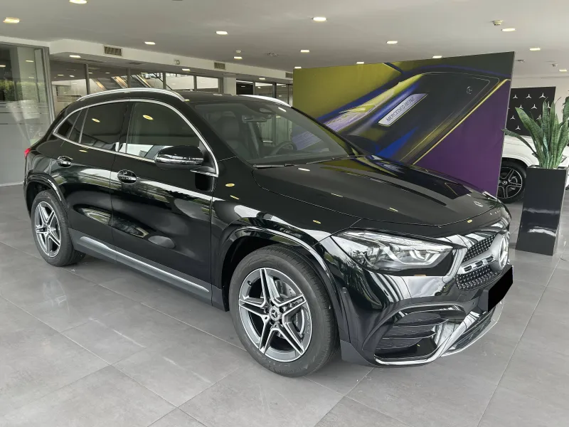 Mercedes-Benz-GLA-GLA 180 7G-DCT Mercedes-Benz-GLA-d'occasion chez Mercedes-Benz Lyon Saint-Fons