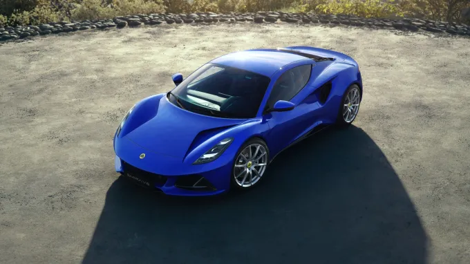 Lotus Emira : Vu de haut