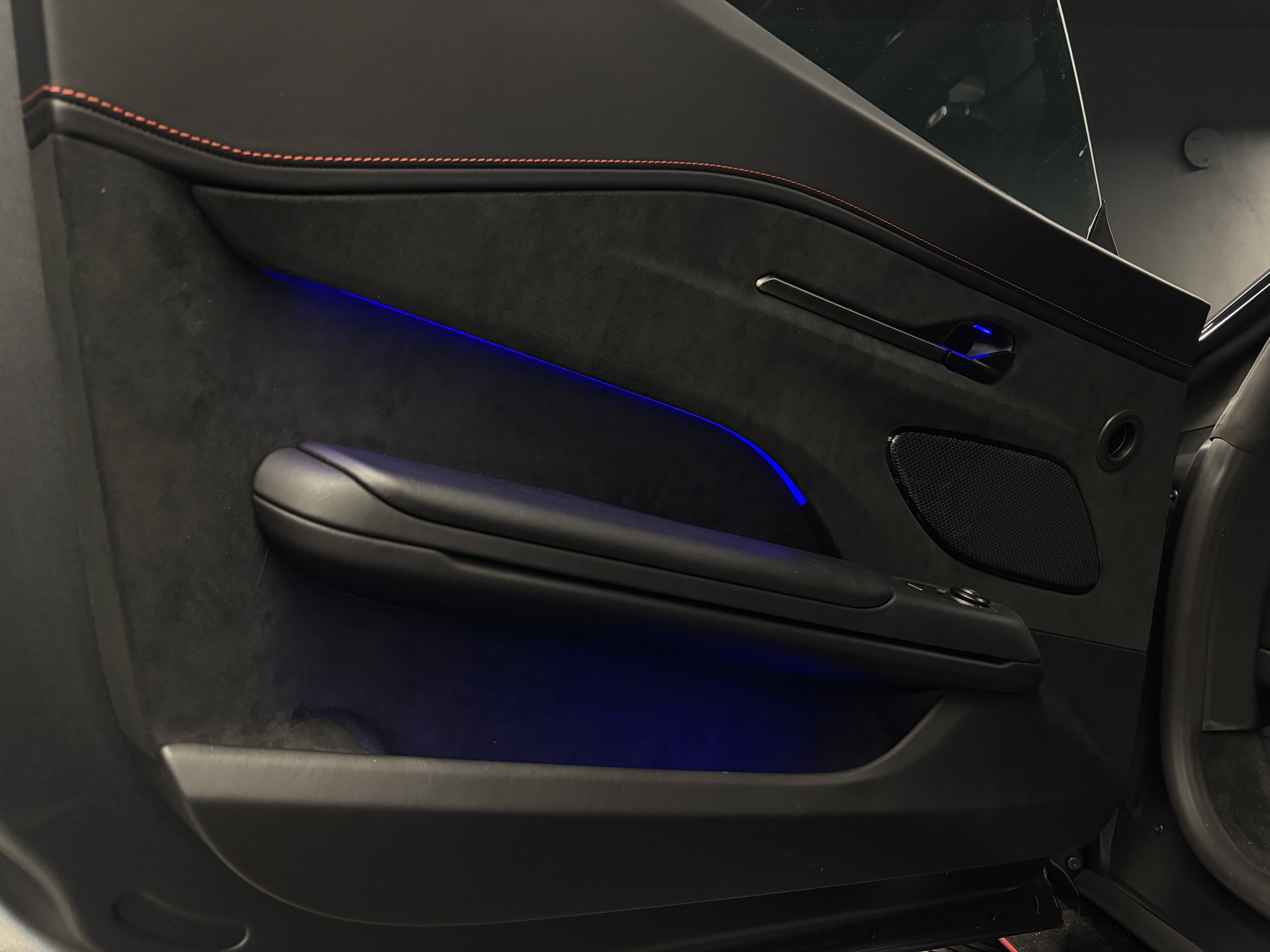 VANTAGE Vantage S Coup&eacute; V8 680 ch &mdash; 4