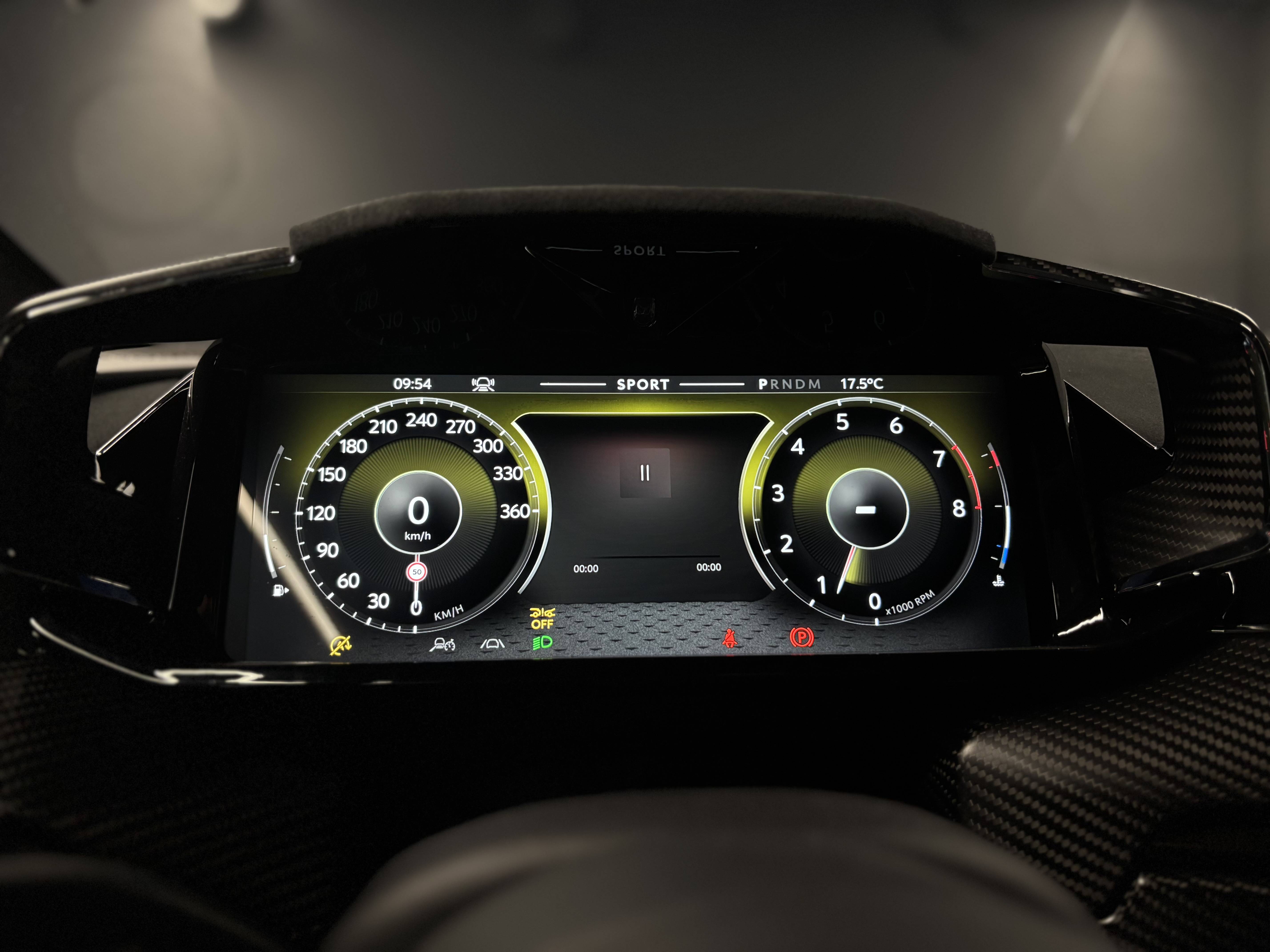 VANTAGE Vantage S Coup&eacute; V8 680 ch &mdash; 7