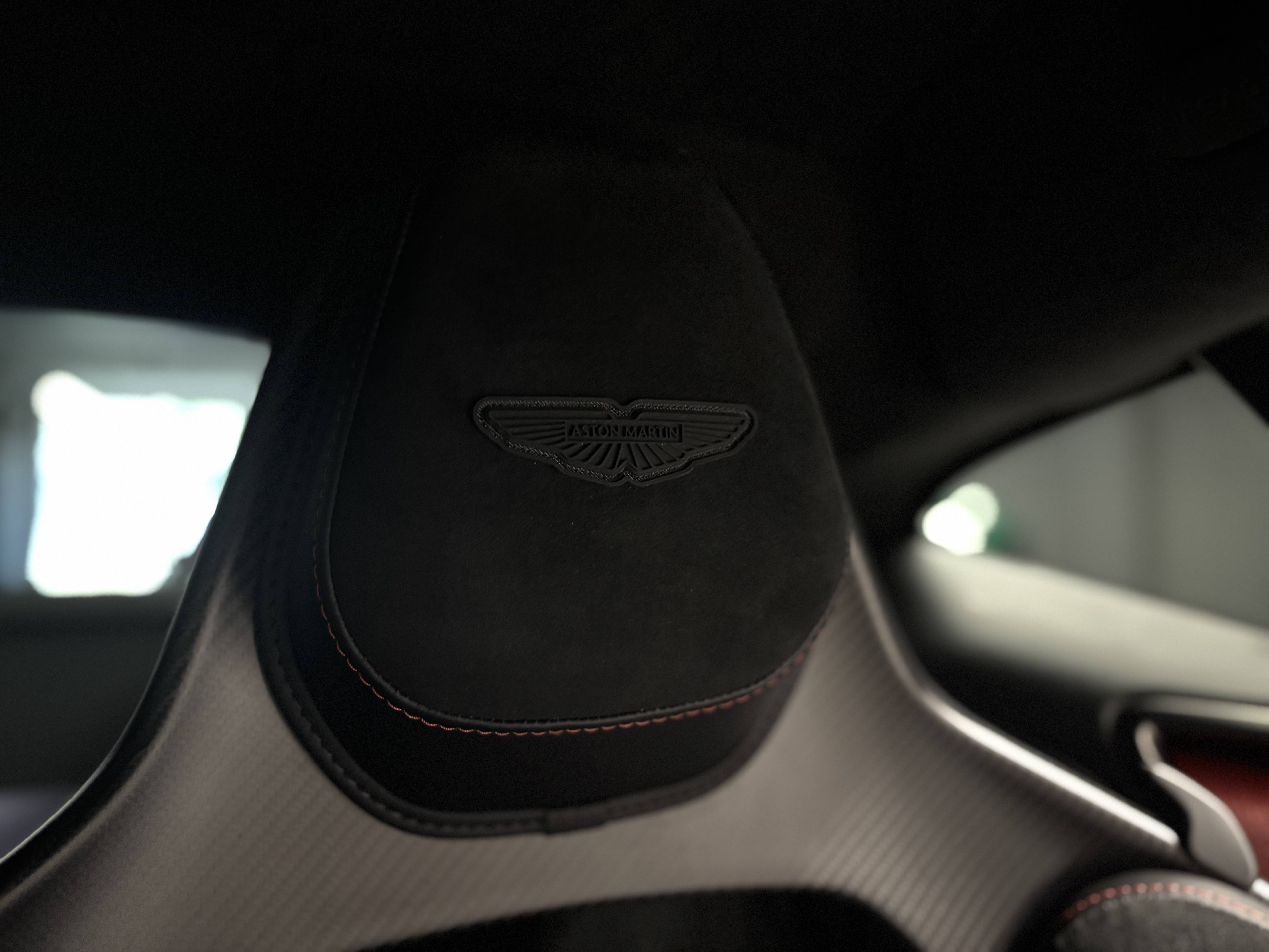 VANTAGE Vantage S Coup&eacute; V8 680 ch &mdash; 8