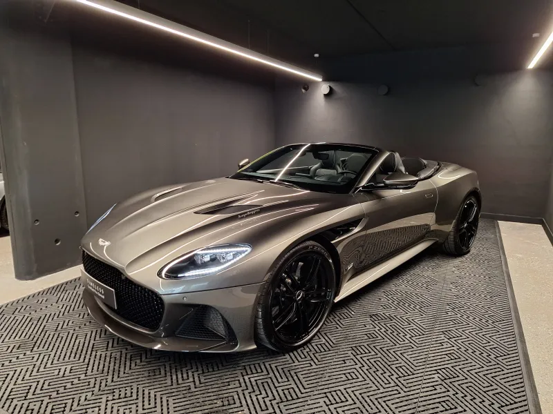 Aston Martin-DBS VOLANTE-DBS Superleggera Volante 5,2 Biturbo V12 Aston Martin-DBS VOLANTE-d'occasion chez Aston Martin Cannes