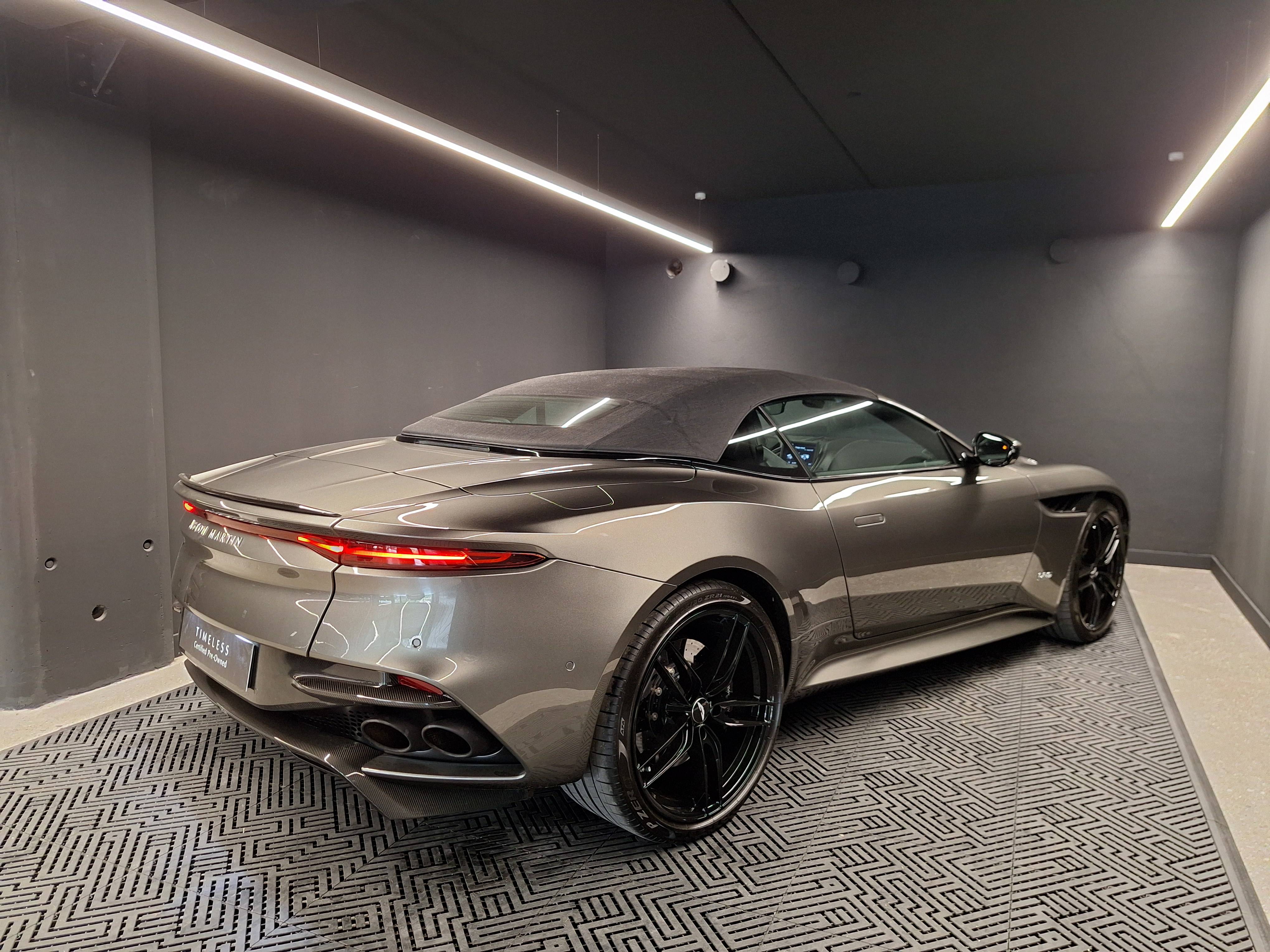 DBS VOLANTE DBS Superleggera Volante 5,2 Biturbo V12 &mdash; 13
