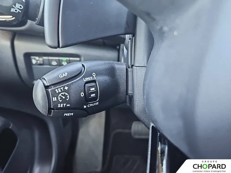 Image secondaire du véhicule 23