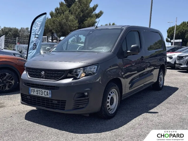 Peugeot-PARTNER FOURGON-PARTNER FOURGON LONG 950 KG BLUEHDI 130 S&S EAT8 Peugeot-PARTNER FOURGON-d'occasion chez Peugeot Cannes