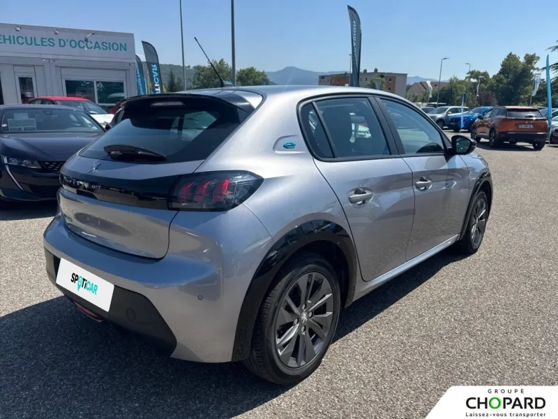 Image secondaire du véhicule 30