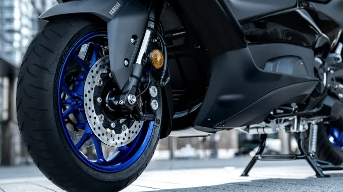 Yamaha TMAX : jante
