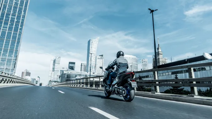 Yamaha TMAX : arrière