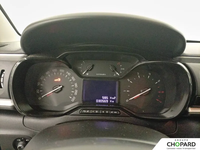 Image secondaire du véhicule 9