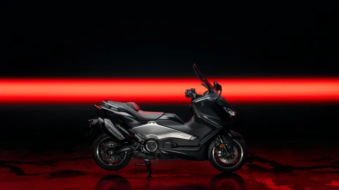 Yamaha TMAX 25TH Anniversary : Profil