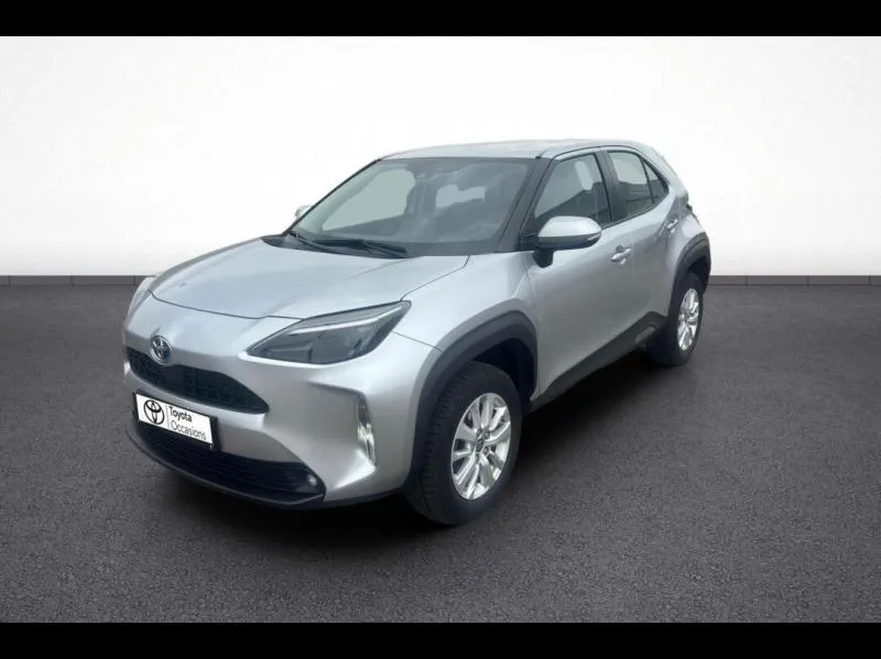 Toyota Yaris Cross 116h Dynamic Business AWD i MY22 d'occasion chez Toyota Roanne
