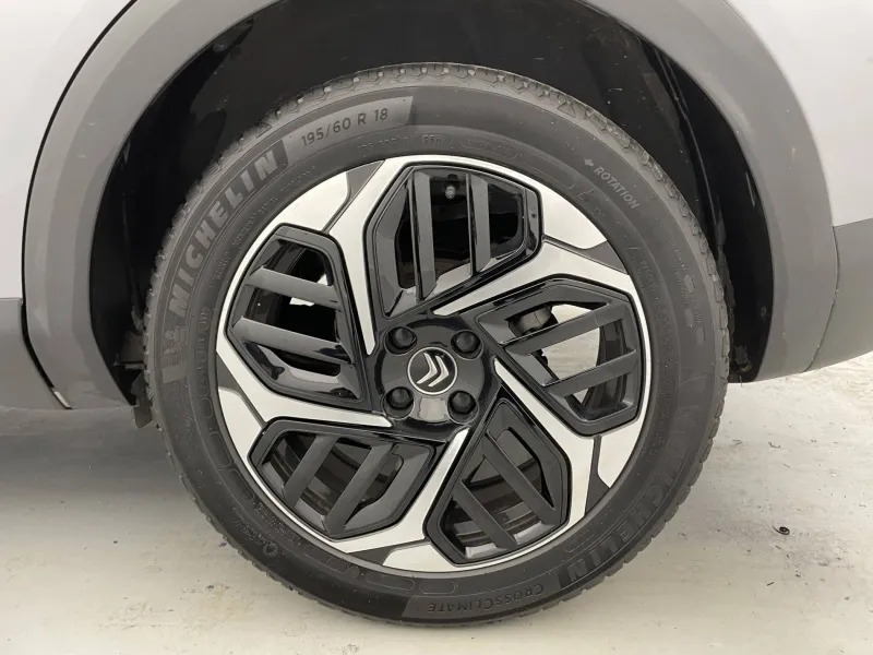 Image secondaire du véhicule 43