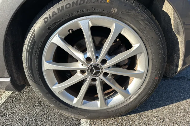 Image secondaire du véhicule 13