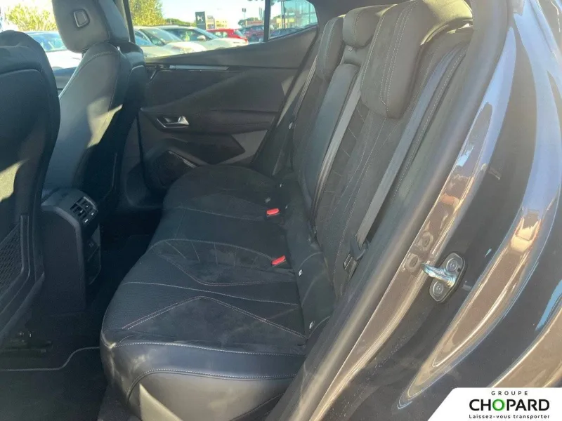 Image secondaire du véhicule 10