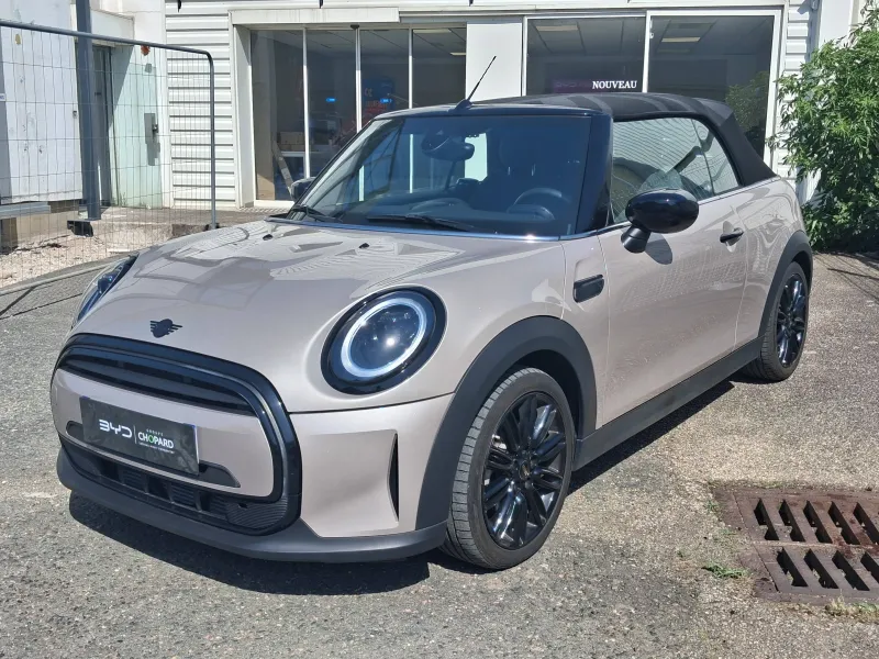 Mini-CABRIOLET F57 LCI II-d'occasion chez BYD Saint-Étienne