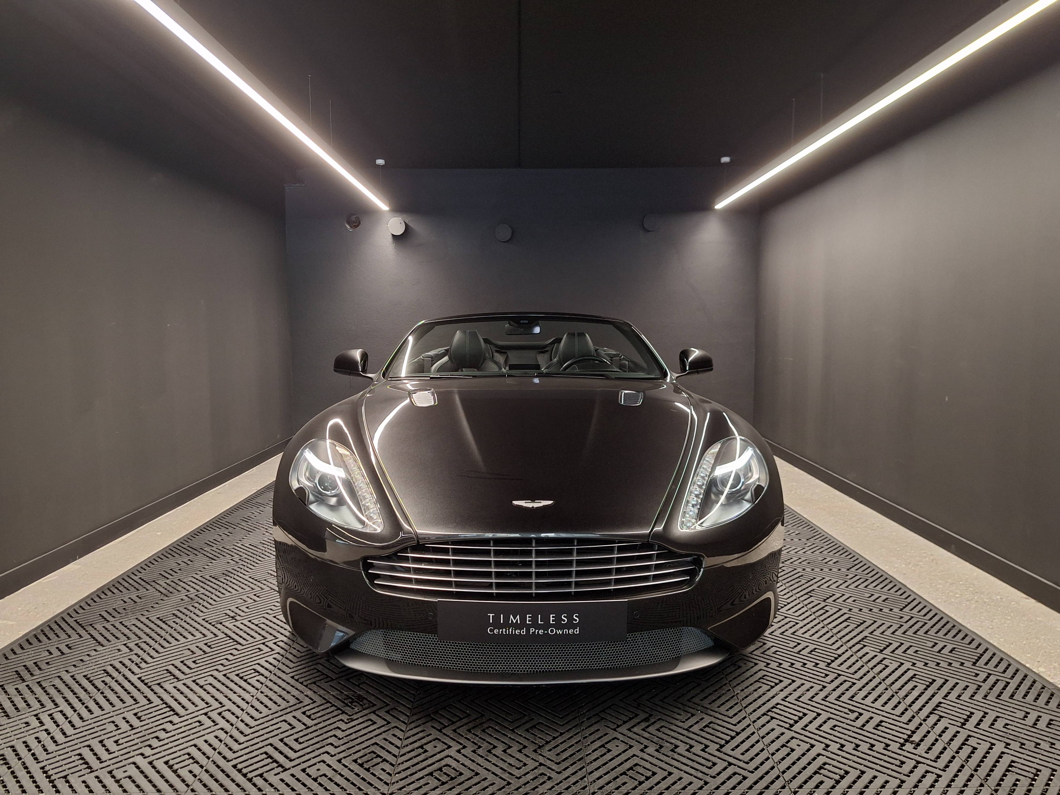 DB9 DB9 &mdash; 12
