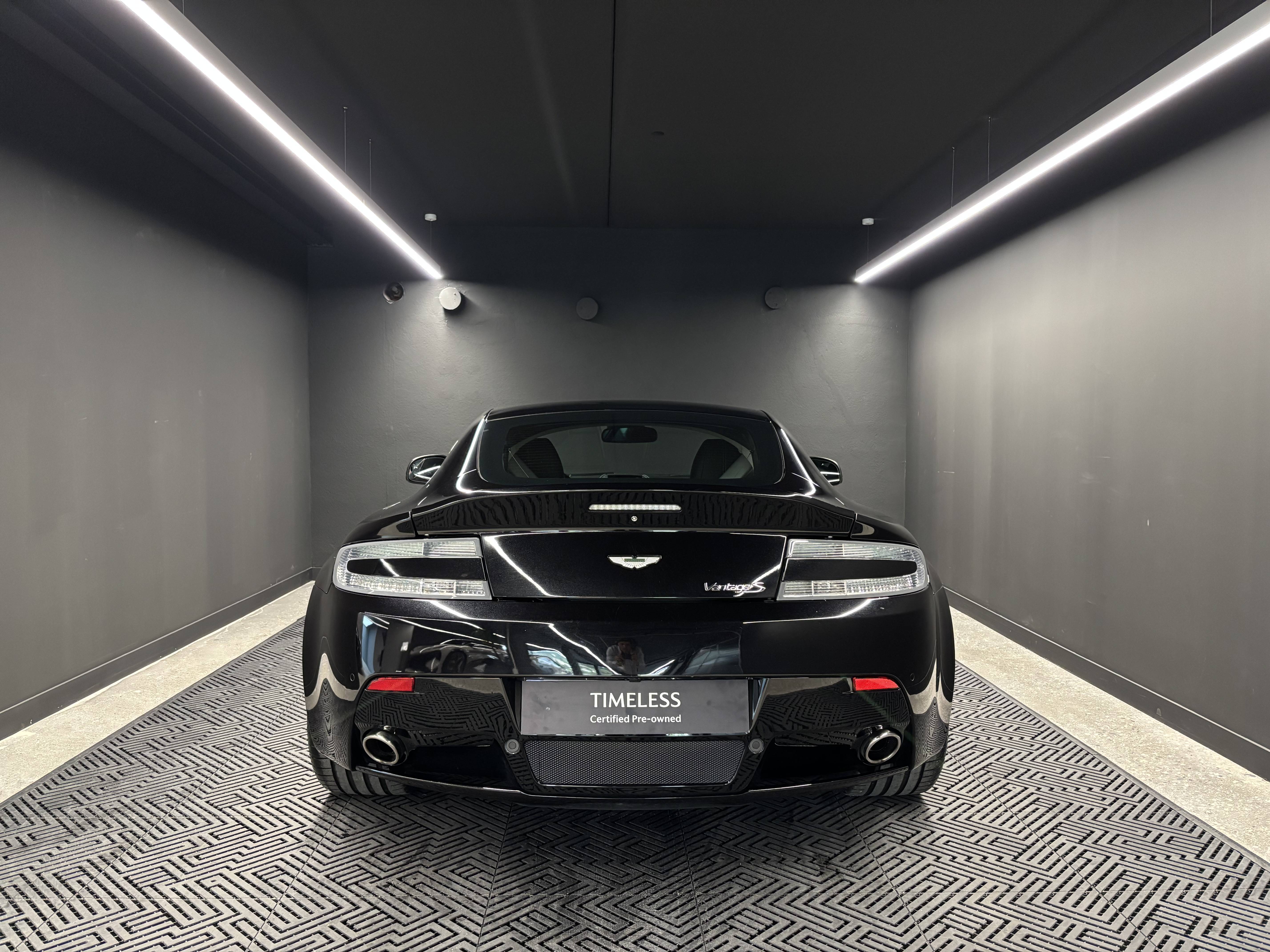 VANTAGE Vantage S V8 &mdash; 4