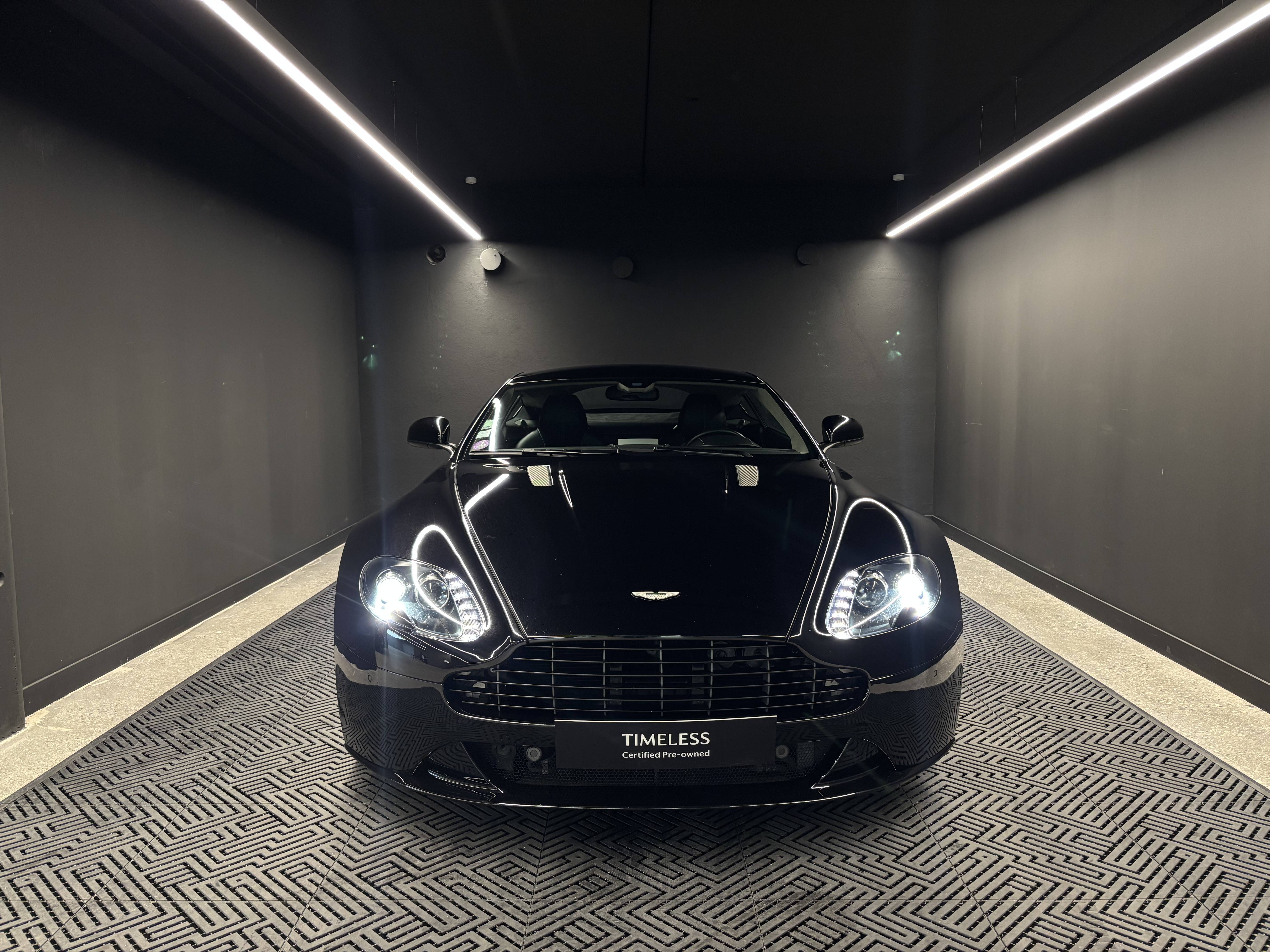 VANTAGE Vantage S V8 &mdash; 11